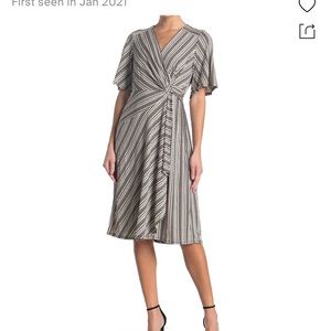 Robbie Bee dress - NWT size large. Black and taupe and white